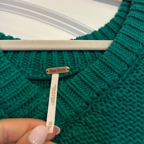 Free People Alli V-Neck Sweater - Picture 2 of 4